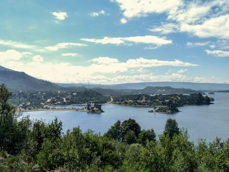 Villa Pehuenia, un lugar distinto